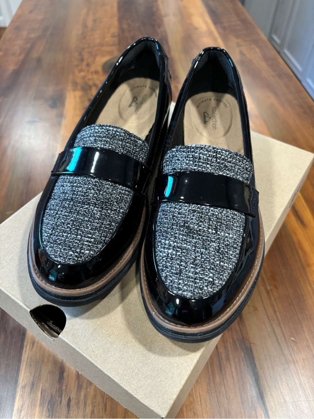 Clark’s Sharon Gracie Black Penny Loafer 8